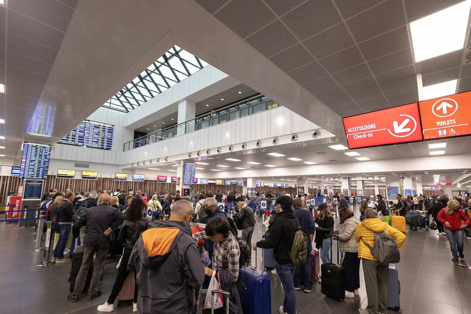 Terminalen på Bergamo flygplats Orio al Serio (BGY)