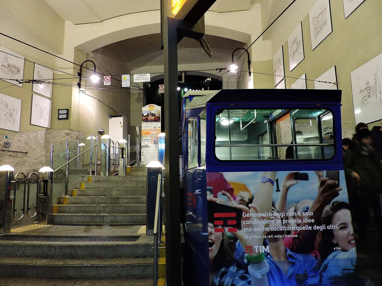 Linbanan till Città Alta i Bergamo